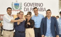 Pitimbu é contemplado com novo ônibus escolar entregue pelo Governo da Paraíba